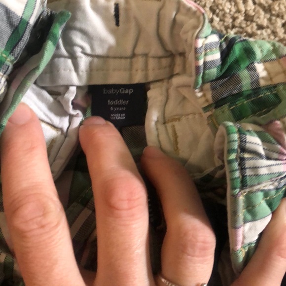 Gap kids boy shorts - Picture 2 of 5